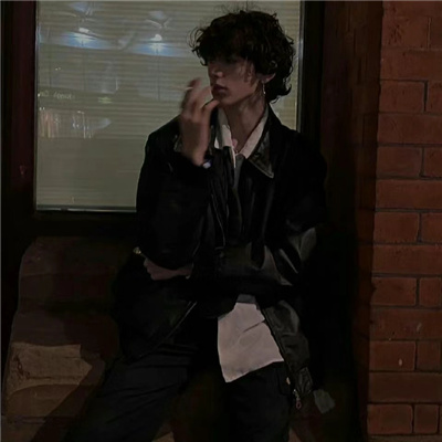 冷艳风的男生网名大全两个字(精选100个)