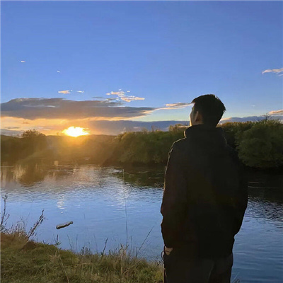 qq网名男生帅气短发(精选100个)