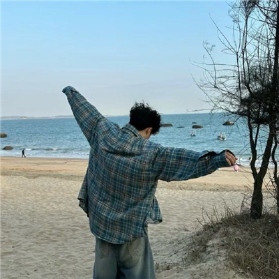 可爱符合名字的网名男生(精选100个)