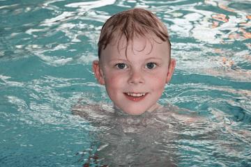 6月出生女孩取名字