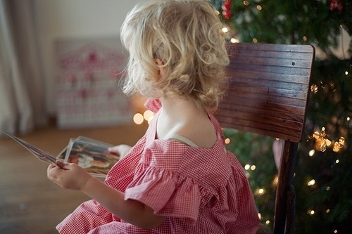 伊姓女孩子好听的名字2021牛年  生肖取名