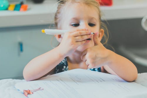 好听的易姓女孩名字2020鼠年  生肖取名