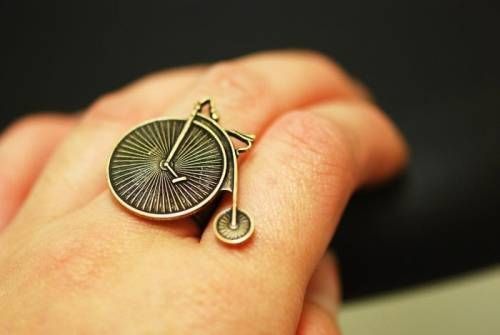 带月字的女宝宝名字  女宝宝取名