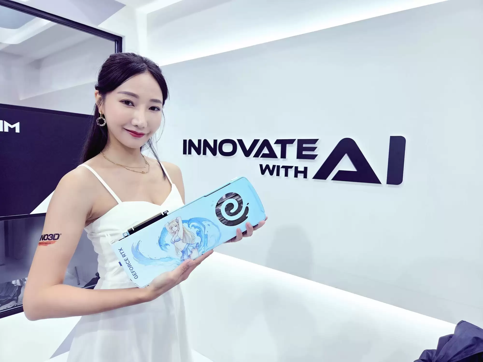逐浪盛夏，浪映璃光｜新品电竞叛客RTX 5070 夏日限定