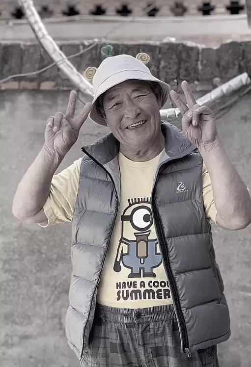 享年79岁！网红小顽童爷爷离世 曾治愈无数网友