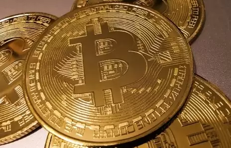四张图表显示比特币正在筑底：价格回落至6万美元附近
