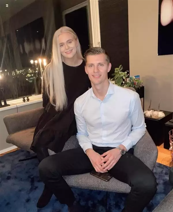金发长腿不一定是美女！哈兰德成世界杯最火球员