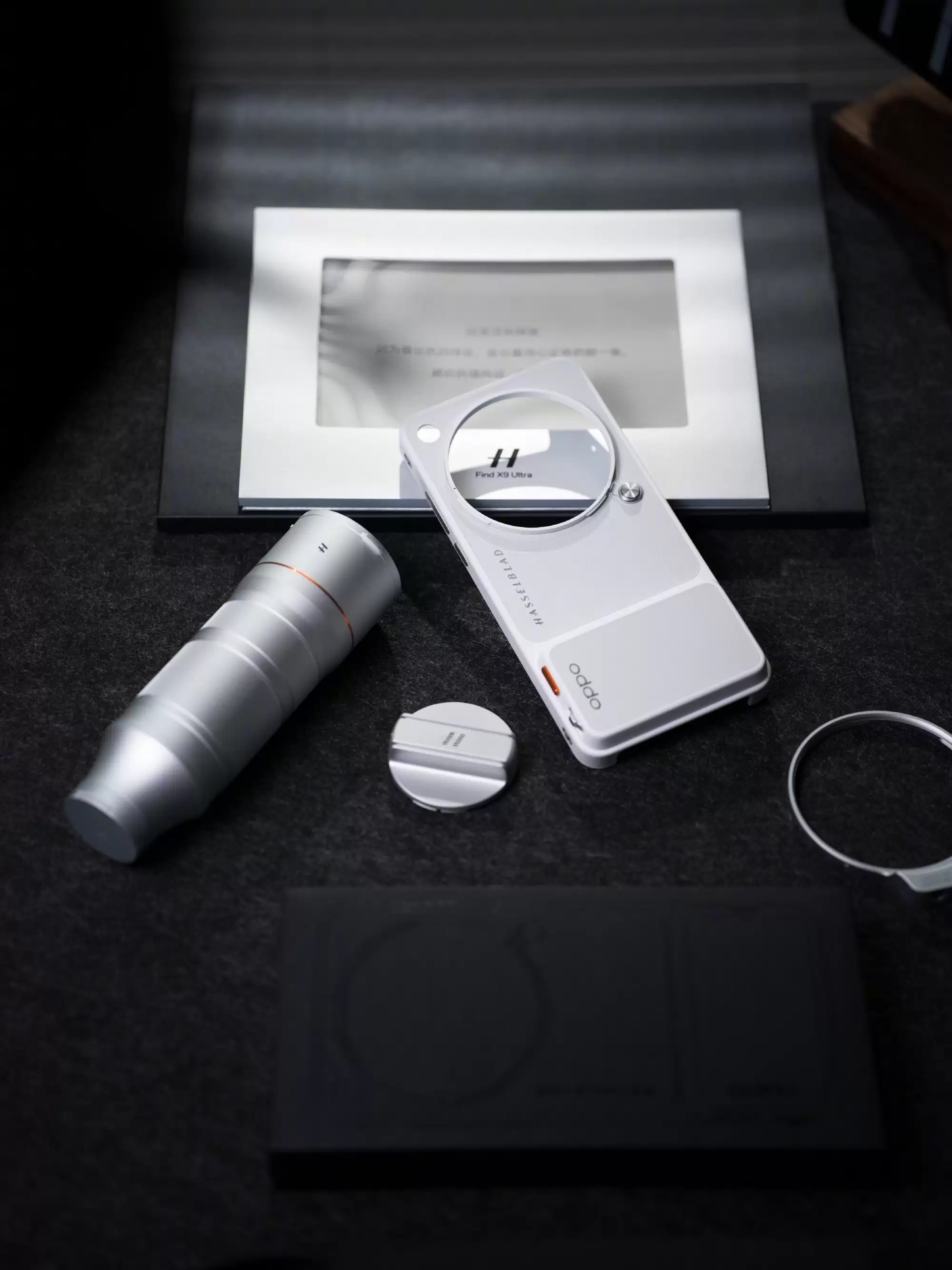 OPPO Find X9 Ultra哈苏影像套装「极地冰川」配色开售，2499元解锁专业创作