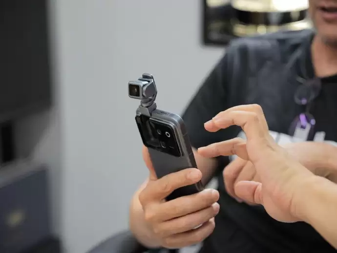荣耀携手ARRI共建电影工业影像实验室，全新影像技术或率先落地Robot Phone