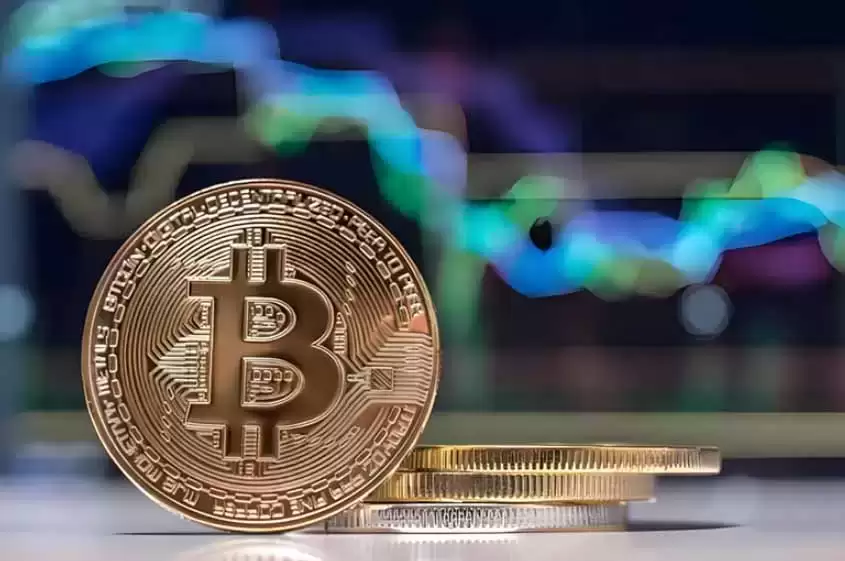 Michael Saylor改变比特币策略，MSTR股价和BTC会受到哪些影响？