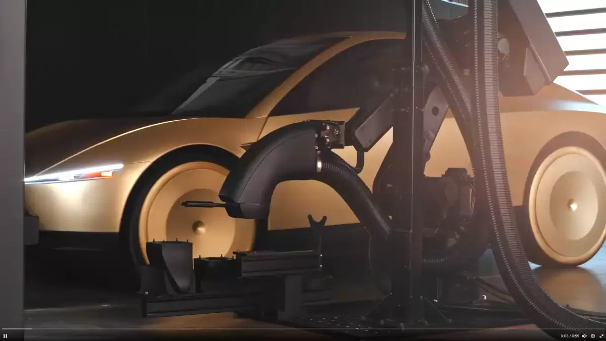 特斯拉Robotaxi枢纽清洁机器人已投入运行，配套设施逐步完善