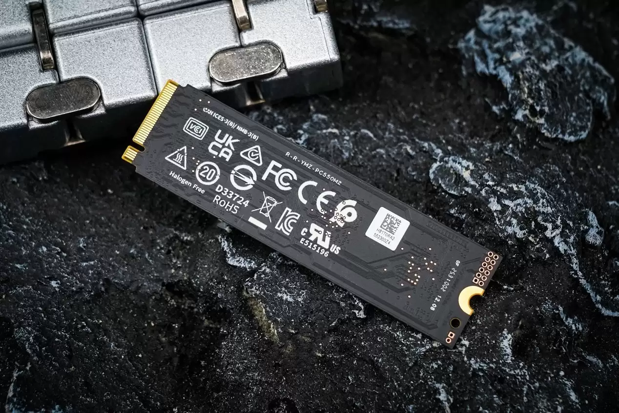 长江存储PC550荣获2026年第十一届ChinaJoy黑金奖