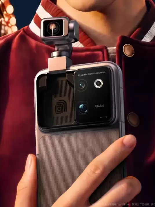 双色真机官图亮相！荣耀Robot Phone定档8月12日发布