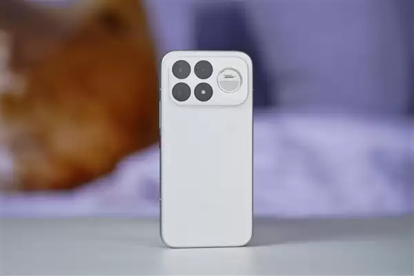 185Hz高刷游戏利器！REDMI K100 Pro Max图赏