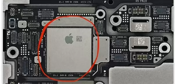 iPhone 18 Pro散热史诗级提升！苹果A20 Pro采用台积电WMCM封装